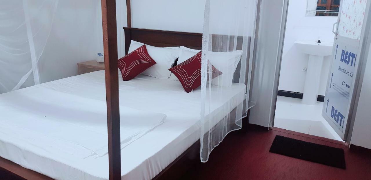 Exotic Beach Hotel 阿鲁甘湾 外观 照片