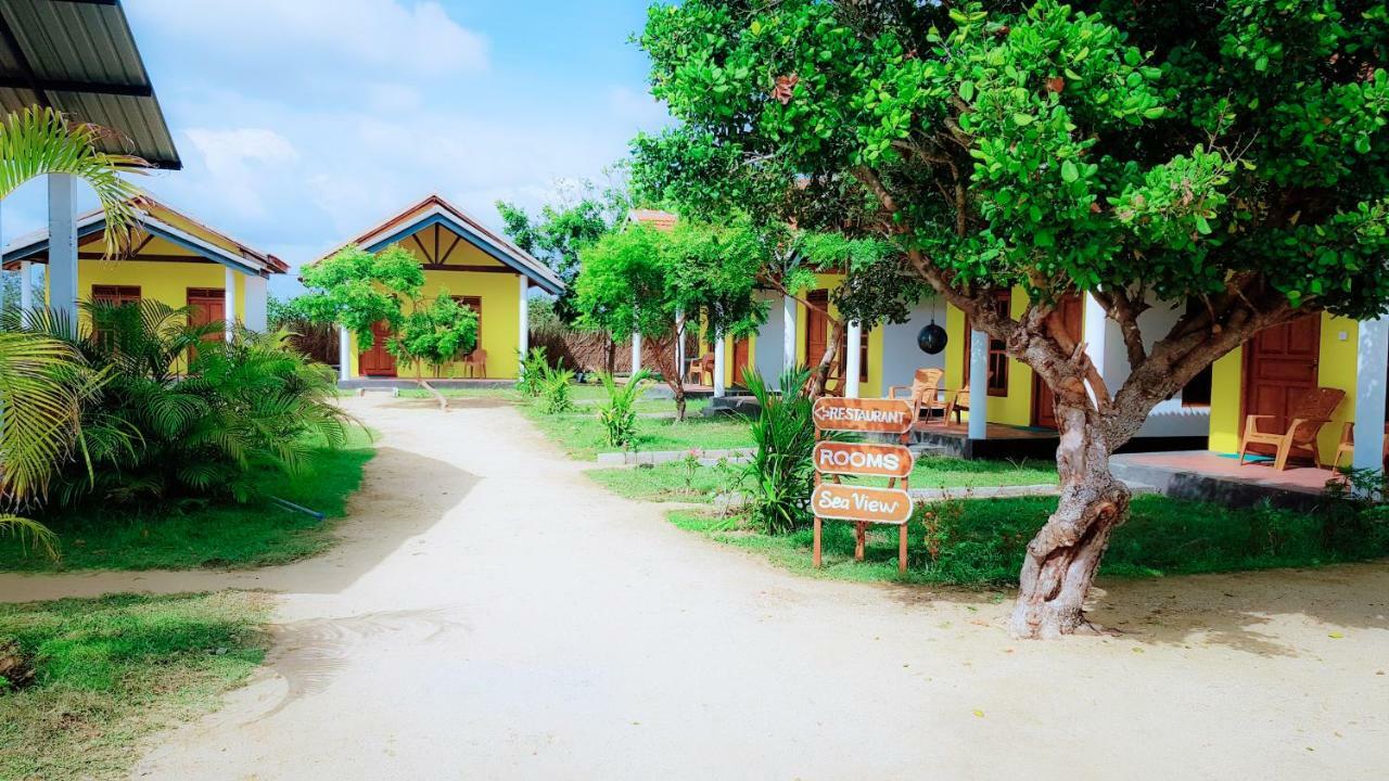Exotic Beach Hotel 阿鲁甘湾 外观 照片